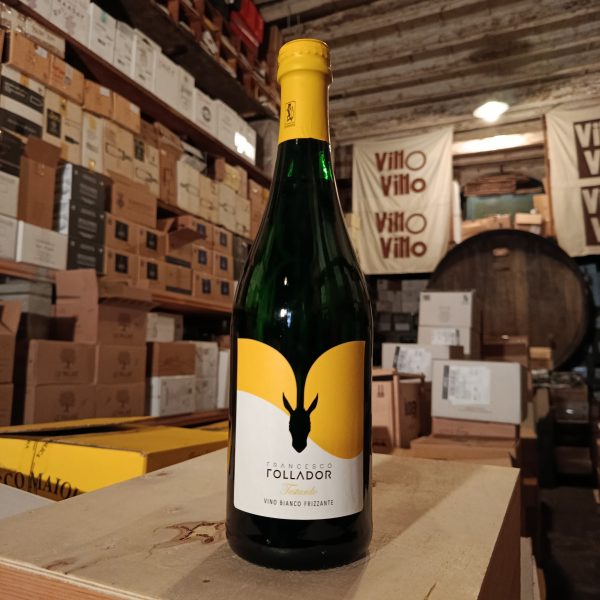 Vino bianco frizzante Testardo
